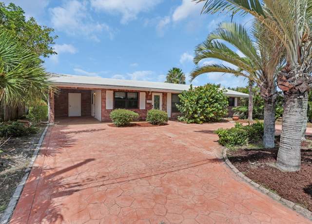 Property at 1701 NE 63rd Ct, Fort Lauderdale, FL 33334, 4 beds, 2 baths