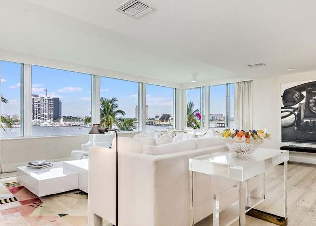 Property at 44 Cocoanut Row Unit 320b, Palm Beach, FL 33480, 3 beds, 2 baths