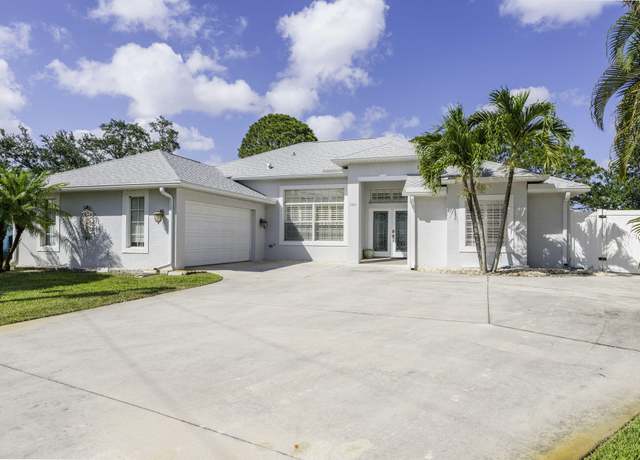 Property at 3901 SW Kamsler St, Port Saint Lucie, FL 34953, 4 beds, 2 baths
