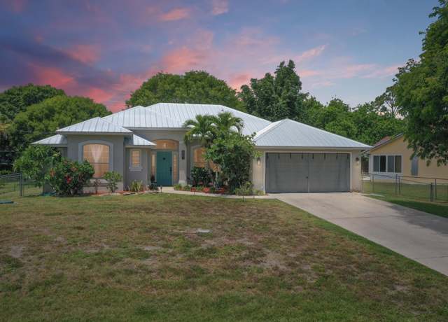 Property at 5901 Balsam Dr, Fort Pierce, FL 34982, 3 beds, 2 baths