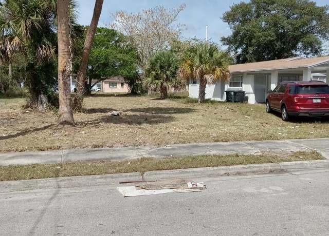 Property at 807 N 22nd St, Fort Pierce, FL 34950