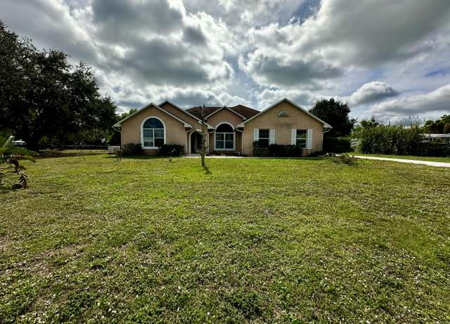 Property at 1502 SW 37th Ct, Okeechobee, FL 34974, 3 beds, 2 baths