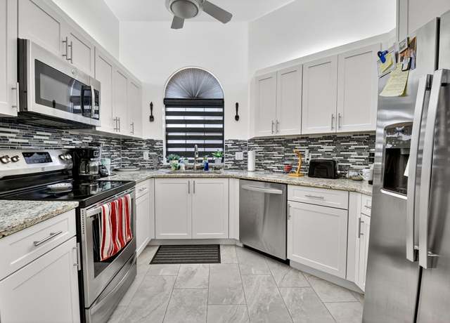 Property at 5203 Europa Dr Unit N, Boynton Beach, FL 33437, 3 beds, 2 baths