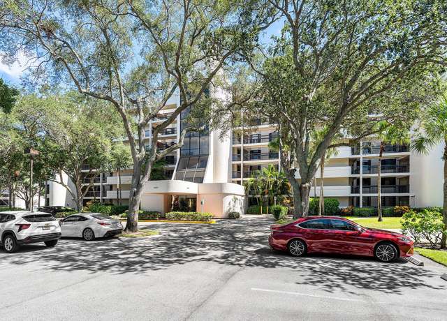 Property at 6420 Boca Del Mar Dr #207, Boca Raton, FL 33433, 2 beds, 2 baths