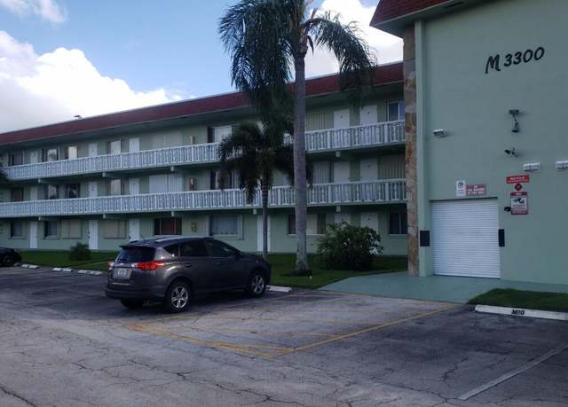 Property at 3300 Springdale Blvd, Palm Springs, FL 33461, 1 bed, 2 baths