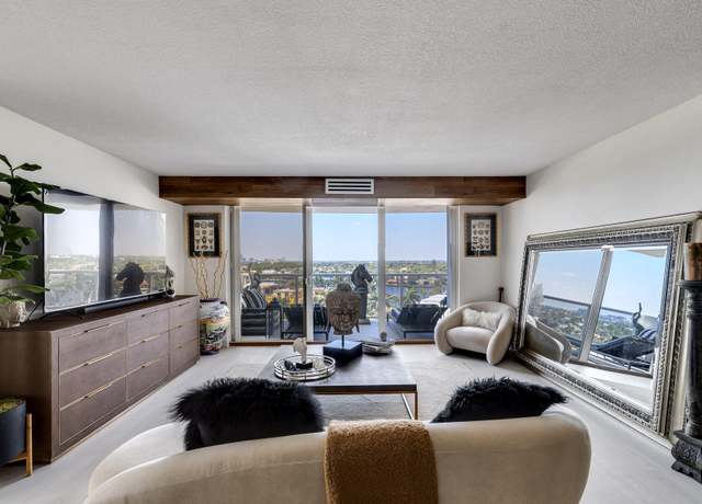 Property at 2701 N Ocean Blvd Unit 9e, Fort Lauderdale, FL 33308, 2 beds, 2 baths