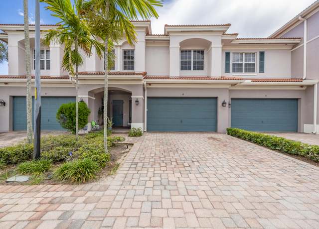Property at 34 Lancaster Rd, Boynton Beach, FL 33426, 3 beds, 2.5 baths