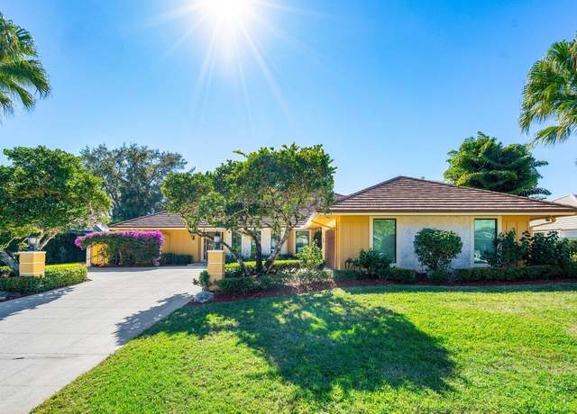 Property at 67 Dunbar Rd, Palm Beach Gardens, FL 33418, 4 beds, 3 baths