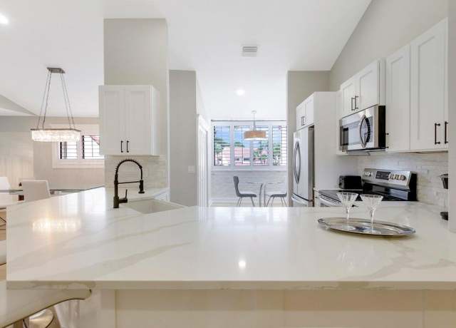 Property at 103 Sea Oats Dr Unit F, Juno Beach, FL 33408, 2 beds, 2 baths