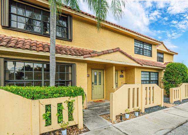 Property at 3991 NW 94th Way, Sunrise, FL 33351, 3 beds, 2.5 baths