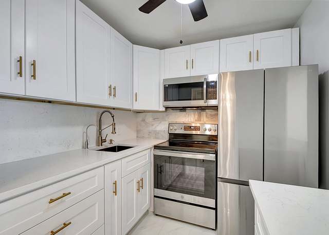 Property at 326 Camden N, West Palm Beach, FL 33417, 1 bed, 1 bath