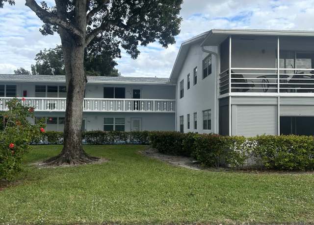 Property at 313 Durham I Cir, Deerfield Beach, FL 33442, 1 bed, 1.5 baths