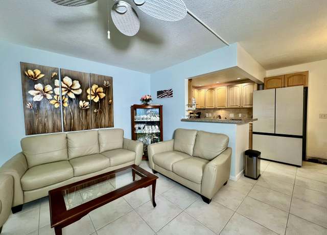 Property at 43 Tilford C, Deerfield Beach, FL 33442, 1 bed, 1.5 baths
