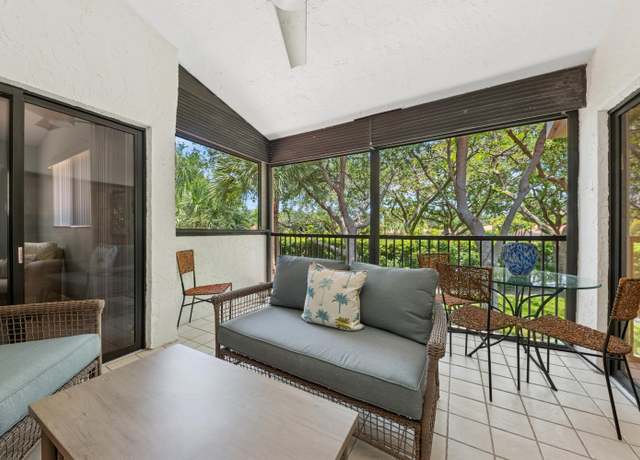 Property at 17340 Boca Club 702 Blvd #702, Boca Raton, FL 33487, 3 beds, 2 baths