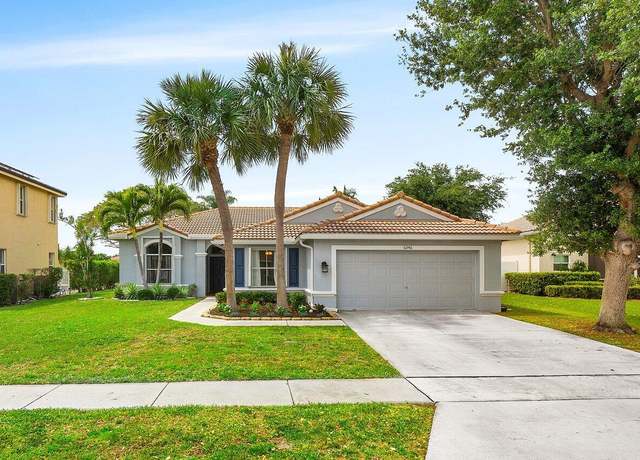 Property at 6346 Sand Hills Cir, Lake Worth, FL 33463, 4 beds, 2 baths