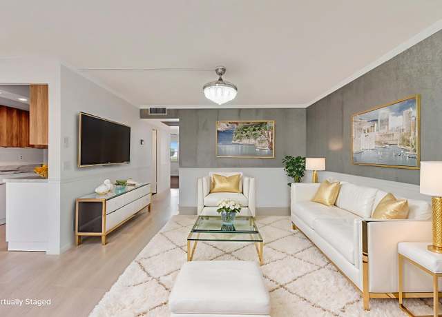Property at 2006 Exeter A, Boca Raton, FL 33434, 2 beds, 1.5 baths