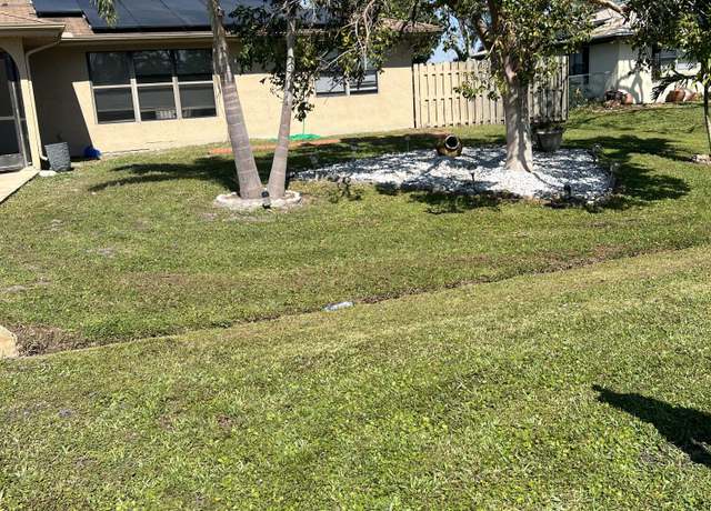 Property at 567 SE Marydale Ter, Port Saint Lucie, FL 34983, 2 beds, 2 baths