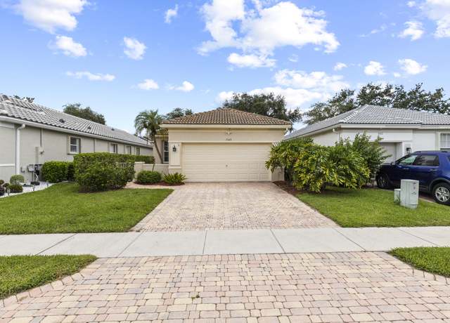 Property at 7149 Cataluna Cir, Delray Beach, FL 33446, 2 beds, 2 baths