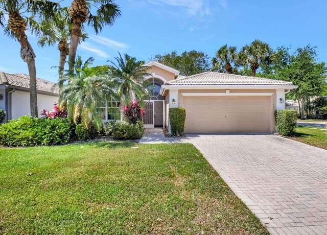 Property at 8210 Bellafiore Way, Boynton Beach, FL 33472, 3 beds, 2 baths