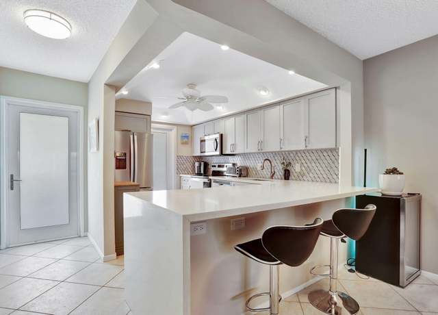 Property at 2731 NE 14th Cswy #702, Pompano Beach, FL 33062, 2 beds, 2 baths