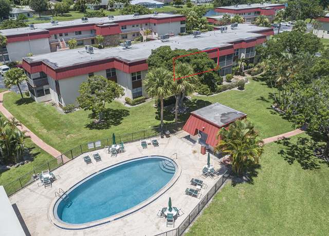 Property at 12022 Greenway Dr N #204, Royal Palm Beach, FL 33411, 2 beds, 2 baths