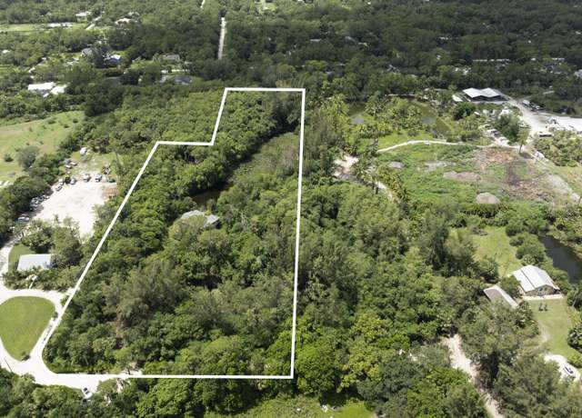 Property at 9620 171st St N, Jupiter, FL 33478, 4 beds, 2 baths