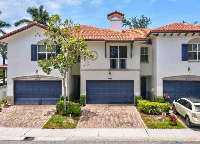 Property at 4719 N Prive Cir, Delray Beach, FL 33445, 3 beds, 2.5 baths