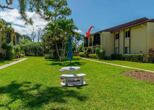 Property at 318 Pine Ridge Circle Cir Unit C-2, Greenacres, FL 33463, 1 bed, 1 bath