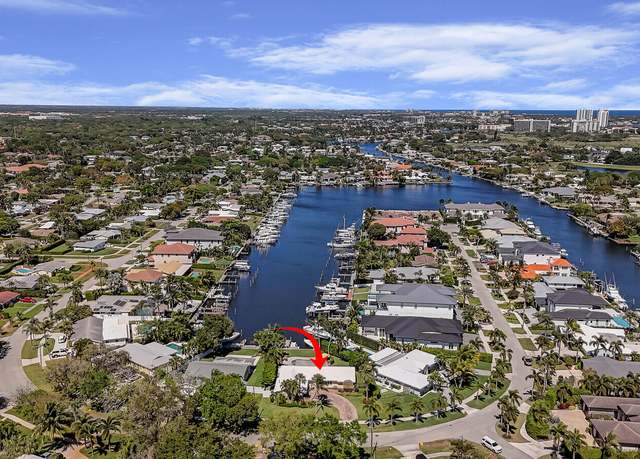 Property at 701 Waterway Dr, North Palm Beach, FL 33408, 3 beds, 2 baths