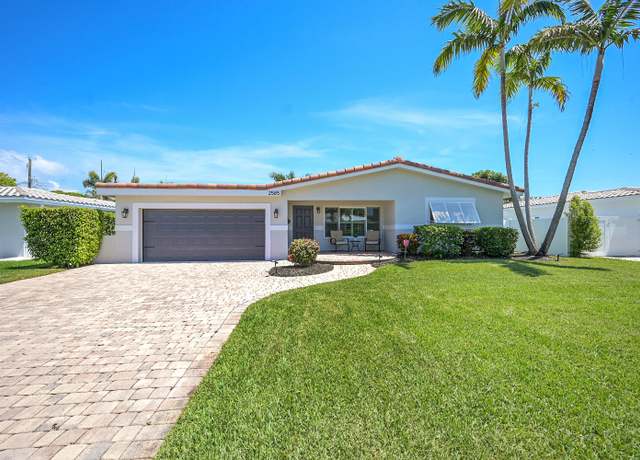 Property at 2585 SE 6th St, Pompano Beach, FL 33062, 3 beds, 2 baths