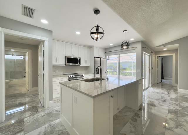 Property at 6503 Geminata Oak Ct, Palm Beach Gardens, FL 33410, 2 beds, 2 baths