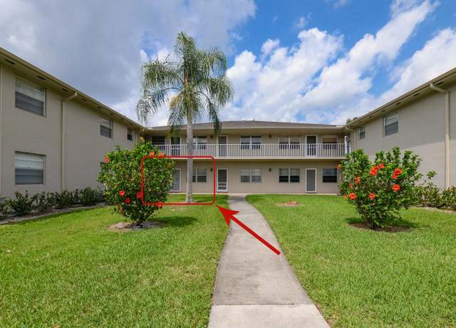 Property at 8 Lake Vista Trl #103, Port Saint Lucie, FL 34952, 1 bed, 1.5 baths