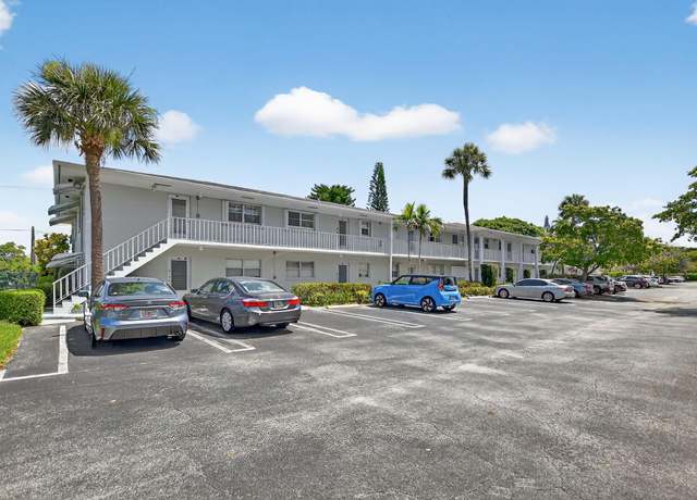 Property at 2320 SW 22nd Ave #212, Delray Beach, FL 33445, 2 beds, 2 baths