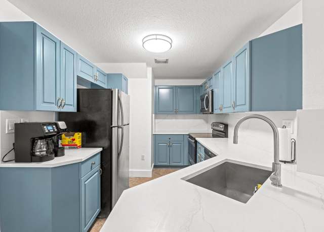 Property at 2988 Deer Creek Country Club Blvd #103, Deerfield Beach, FL 33442, 3 beds, 2.5 baths