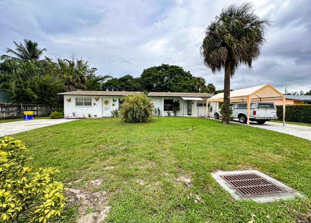 Property at 9209 Sun Ct, Palm Beach Gardens, FL 33403, 4 beds, 2 baths