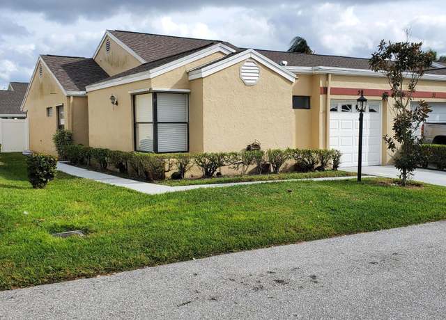 Property at 4560 Grand Cypress Rd #50, West Palm Beach, FL 33417, 3 beds, 2 baths