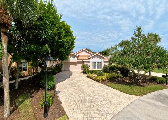 Property at 3928 Shearwater Dr, Jupiter, FL 33477, 3 beds, 2.5 baths