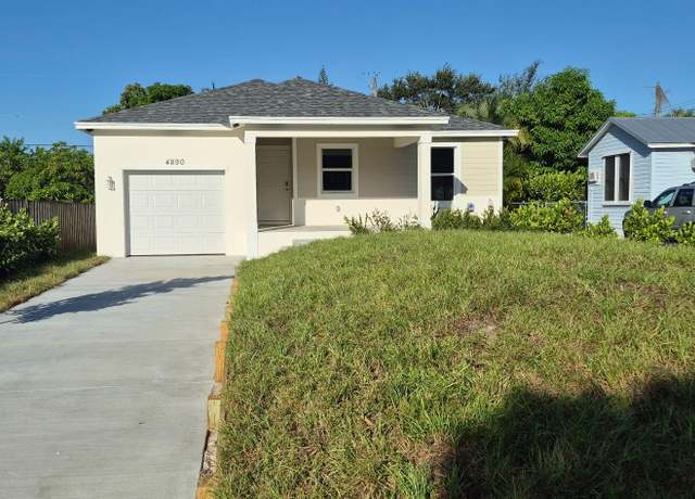 Property at 4890 SE Jack Ave, Stuart, FL 34997, 3 beds, 2 baths