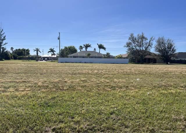 Property at 1980 Diplomat Pkwy W, Cape Coral, FL 33993