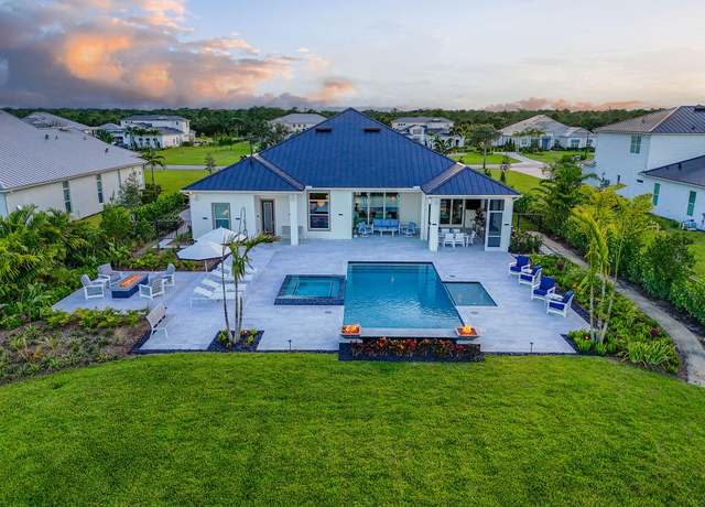 Property at 20017 SE Bridgewater Dr, Jupiter, FL 33458, 4 beds, 3 baths