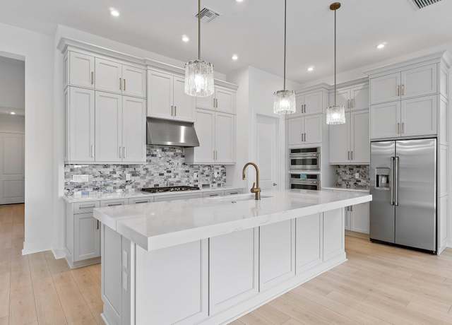 Property at 7050 SE Haven Ln, Stuart, FL 34997, 3 beds, 3 baths