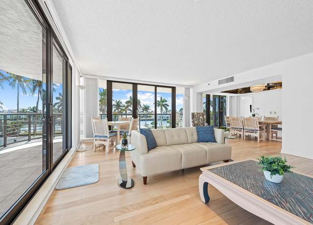 Property at 2727 S Ocean Blvd #304, Highland Beach, FL 33487, 3 beds, 2.5 baths