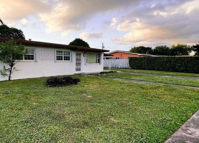 Property at 18712 NW 42nd Ct, Miami Gardens, FL 33055, 3 beds, 2 baths