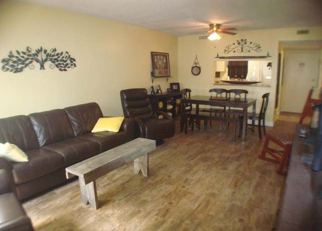 Property at 12020 W Greenway Dr #105, Royal Palm Beach, FL 33411, 1 bed, 1.5 baths