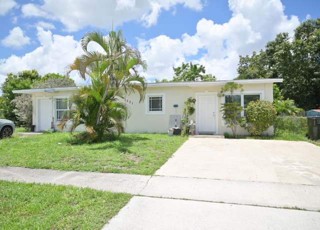 Property at 1331 NW 3rd St, Delray Beach, FL 33444, 5 beds, 3 baths