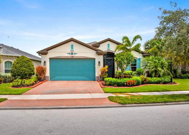 Property at 11187 SW Lake Park Dr, Port Saint Lucie, FL 34987, 3 beds, 3 baths