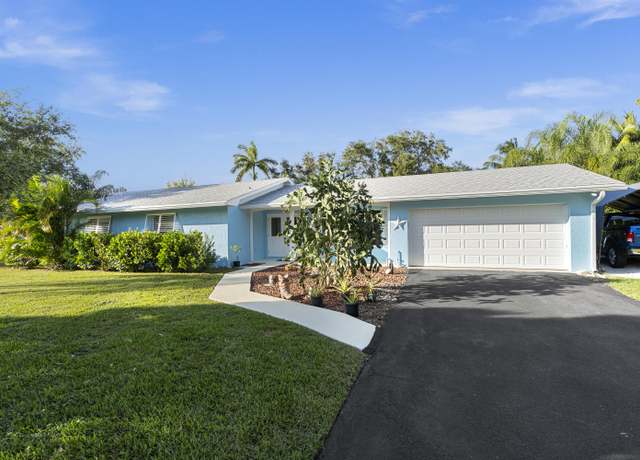 Property at 1939 NW Pine Tree Way, Stuart, FL 34994, 3 beds, 3 baths