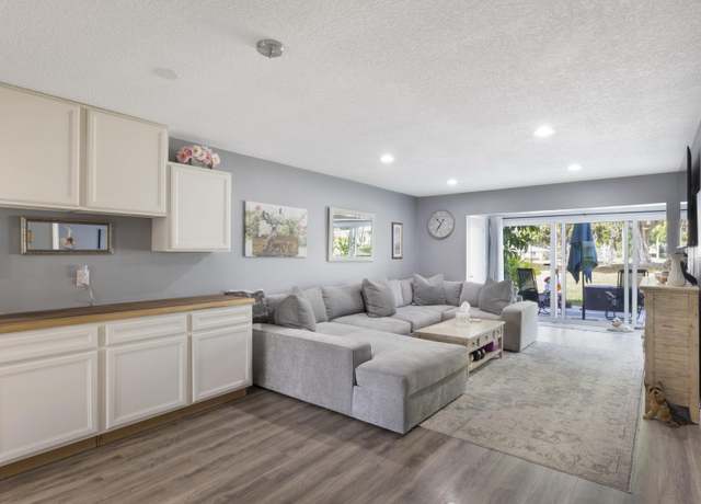 Property at 13658 Via Flora Unit B, Delray Beach, FL 33484, 2 beds, 2 baths