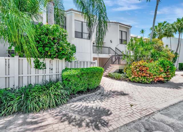 Property at 903 Bridgewood Pl, Boca Raton, FL 33434, 2 beds, 2 baths