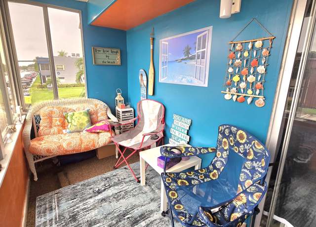 Property at 670 Flanders N #670, Delray Beach, FL 33484, 1 bed, 1.5 baths